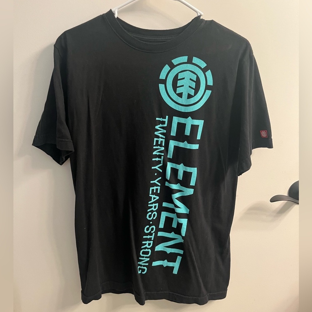 Element black t shirt